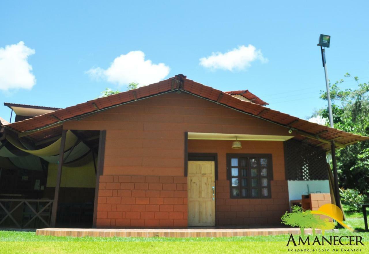 Hospedaje Amanecer Bed & Breakfast Turrialba Ngoại thất bức ảnh